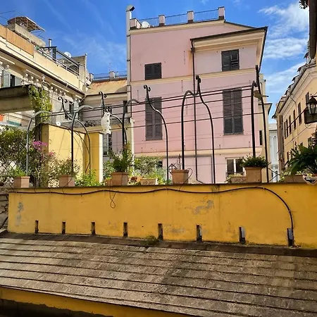 Le Erbe - Genovainrelax شقة